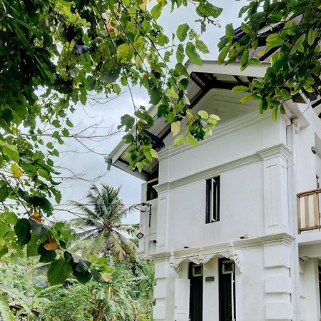 Watu House Hotel ดิคเวลลา ภายนอก รูปภาพ