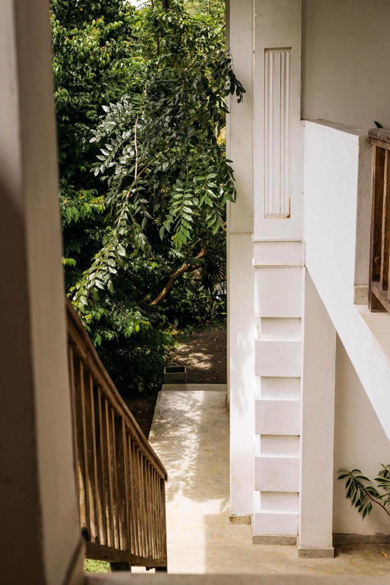 Watu House Hotel ดิคเวลลา ภายนอก รูปภาพ